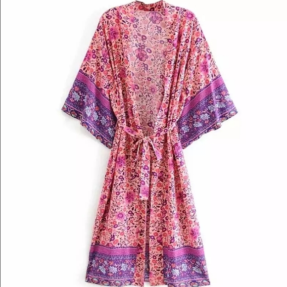 Fikiru Robe SORRY, THIS ITEM IS SOLD!